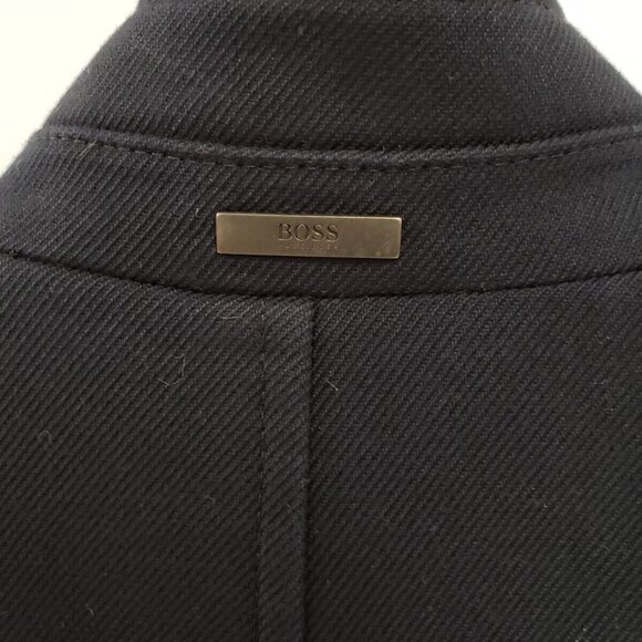 (I-33193) Hugo Boss Coat - Size Small - Picture 7 of 7